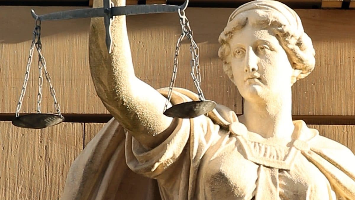Eleições e a reescrita da história: impactos constitucionais e jurídicos